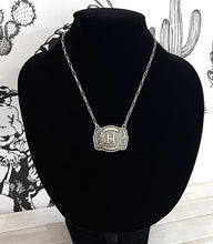 Load image into Gallery viewer, Buckle Letter Necklace