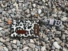 Load image into Gallery viewer, Wrangler Card Wristlet
