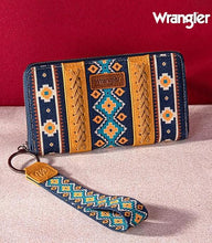 Load image into Gallery viewer, Wrangler Aztec Wallet
