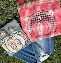 Load image into Gallery viewer, Floral Pumpkin Tee
