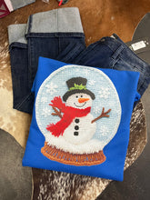 Load image into Gallery viewer, Snow Globe Pullover
