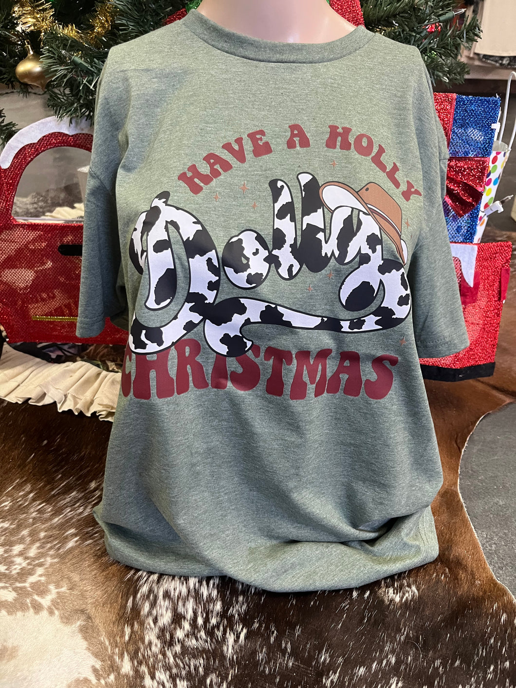 Holly Dolly Christmas Tee