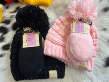 Load image into Gallery viewer, CC Baby Pom w/Mittens
