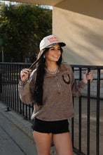 Load image into Gallery viewer, Rowl Em Up Chocolate
