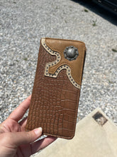Load image into Gallery viewer, Longhorn  Wallet
