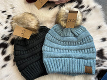 Load image into Gallery viewer, CC Mixed Yarn Pom  Beanie
