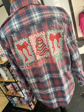 Load image into Gallery viewer, Christmas Cake Bleached Flannel
