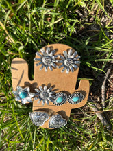 Load image into Gallery viewer, Earring Sets
