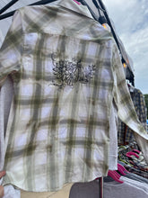 Load image into Gallery viewer, Bleached Embroidered Sunflower
