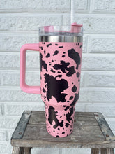 Load image into Gallery viewer, 40 oz Cow Print Tumblers
